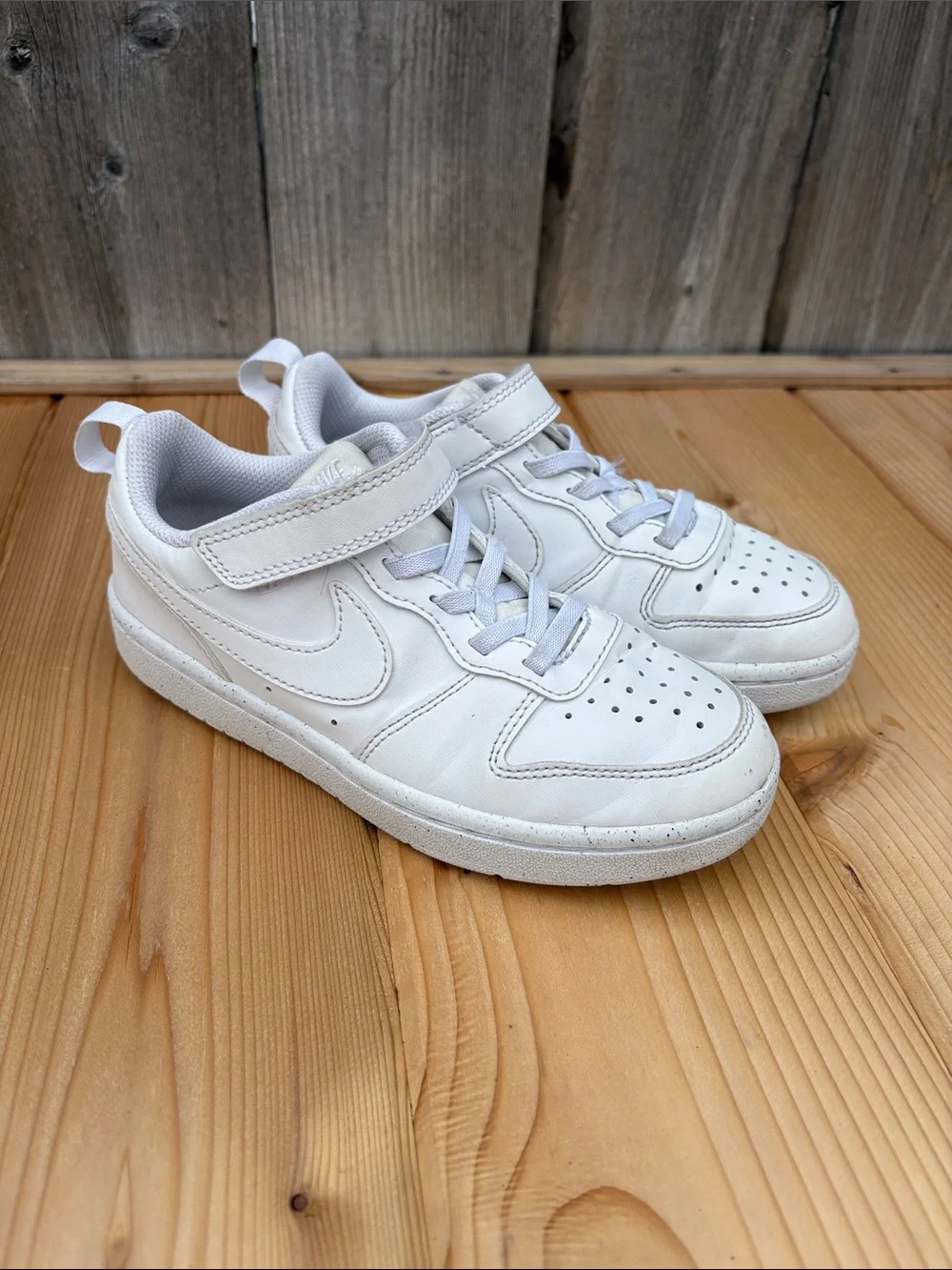 Nike Kids White Low-Top Velcro & Lace Sneakers
